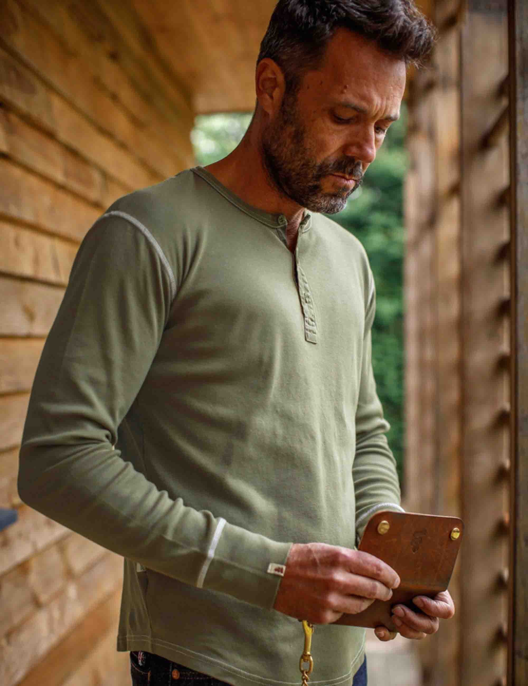 The New Elder Henley Shirt - Army Green - Image 4