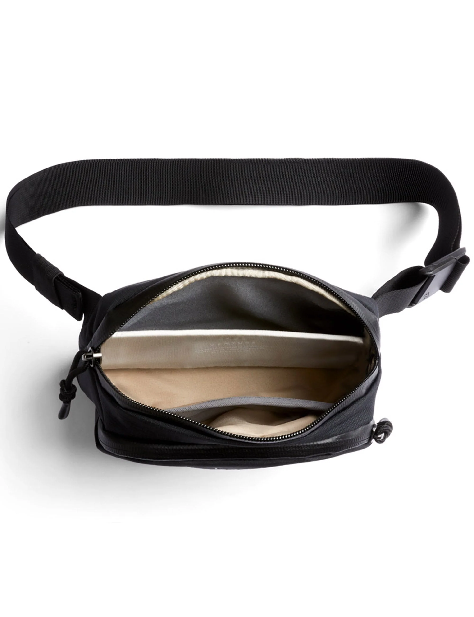 Venture 1.5L Hip Pack - Black - Image 2