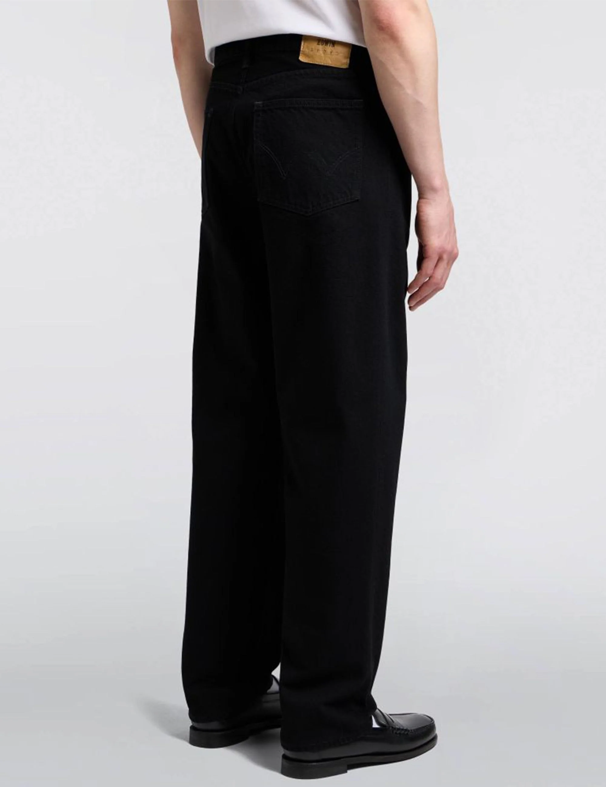 Loose Jeans - Black, Unwashed - Image 7