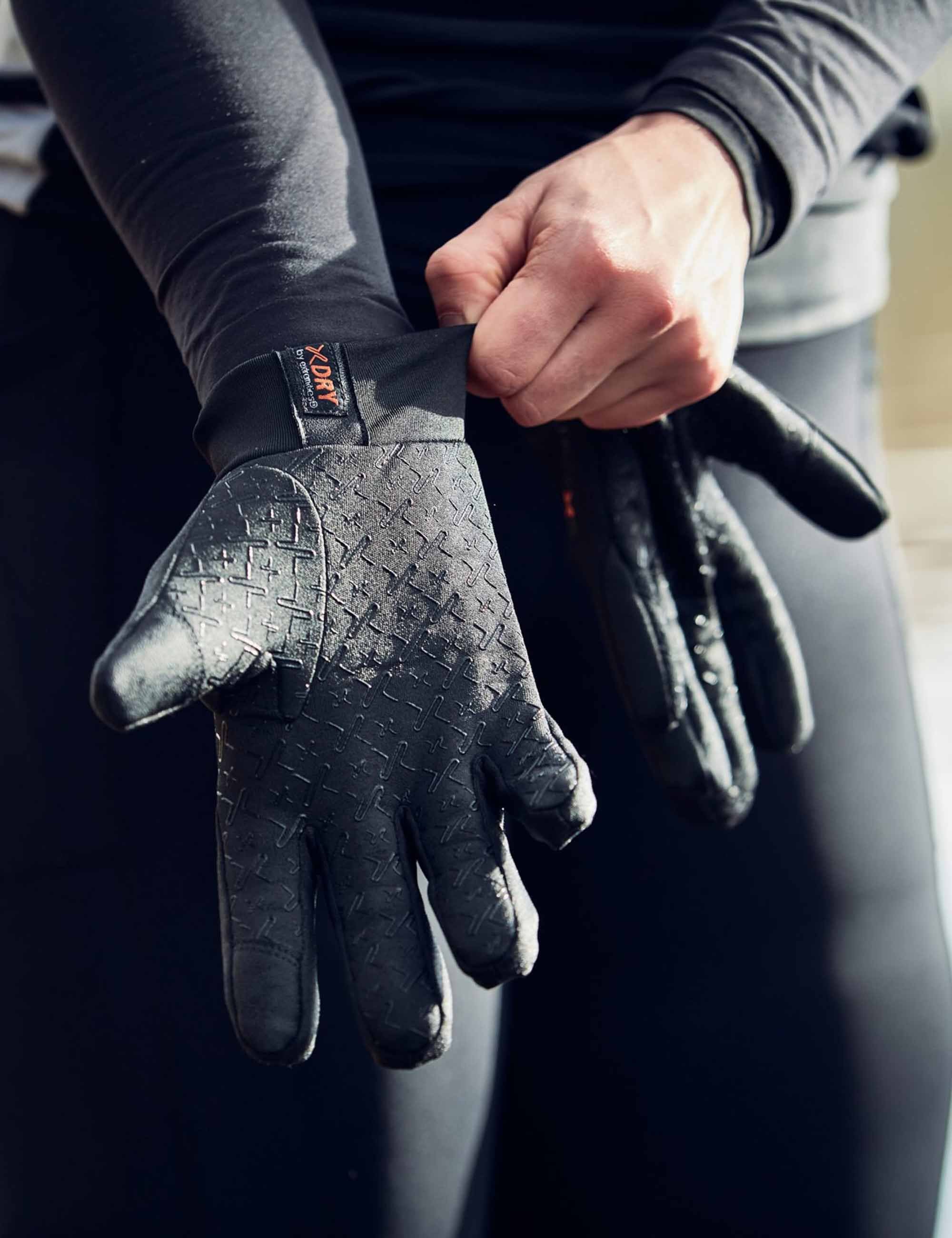 Contact Insulated Waterproof Power Liner Gloves - Black - Image 2