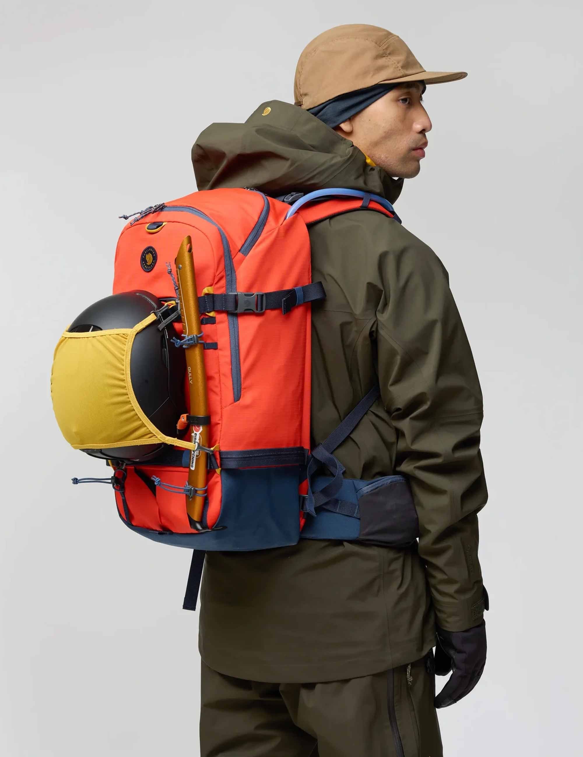 Bergtagen Touring 30L S/M Backpack - Flame Orange-Mountain Blue - Image 2