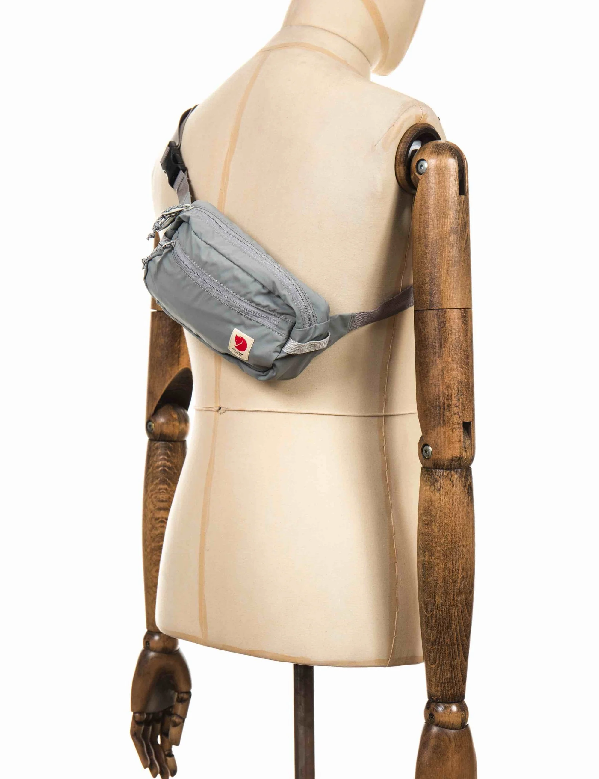 High Coast 1.5L Hip Pack - Shark Grey - Image 4