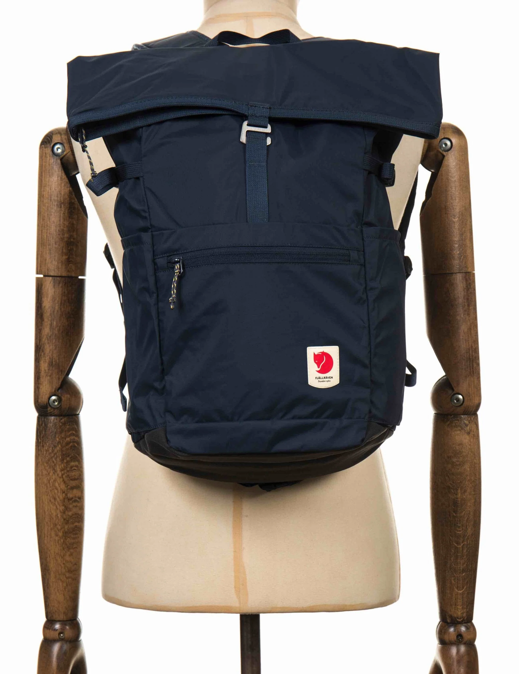 High Coast 24L Foldsack - Navy - Image 3