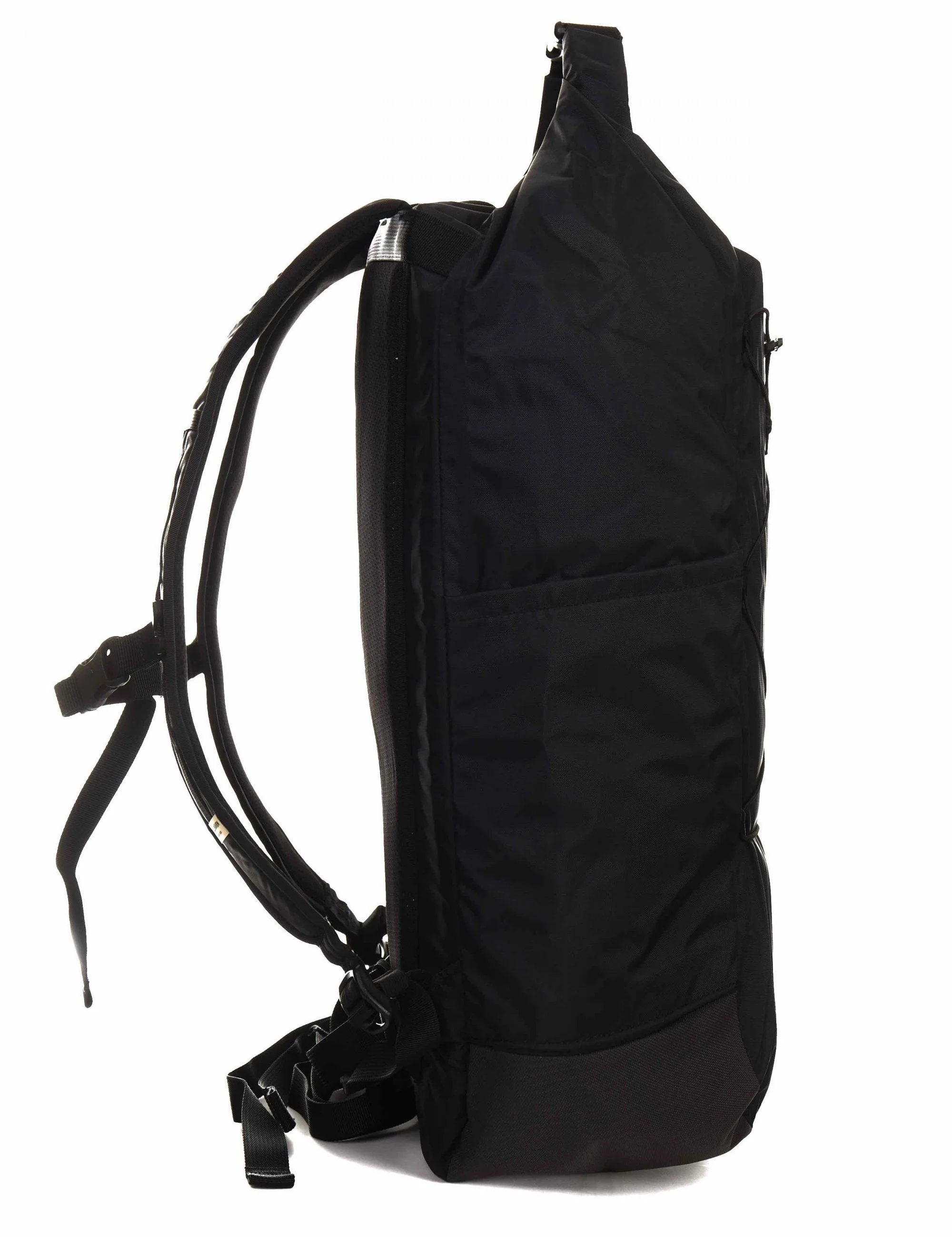 High Coast Rolltop 26L Backpack - Black - Image 7
