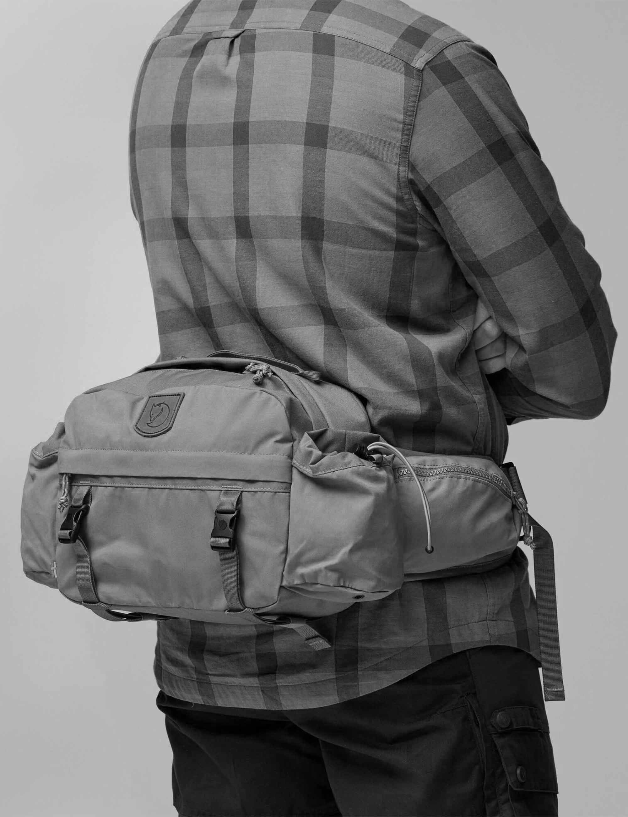 Singi 10L Hip Pack - Dark Olive - Image 5