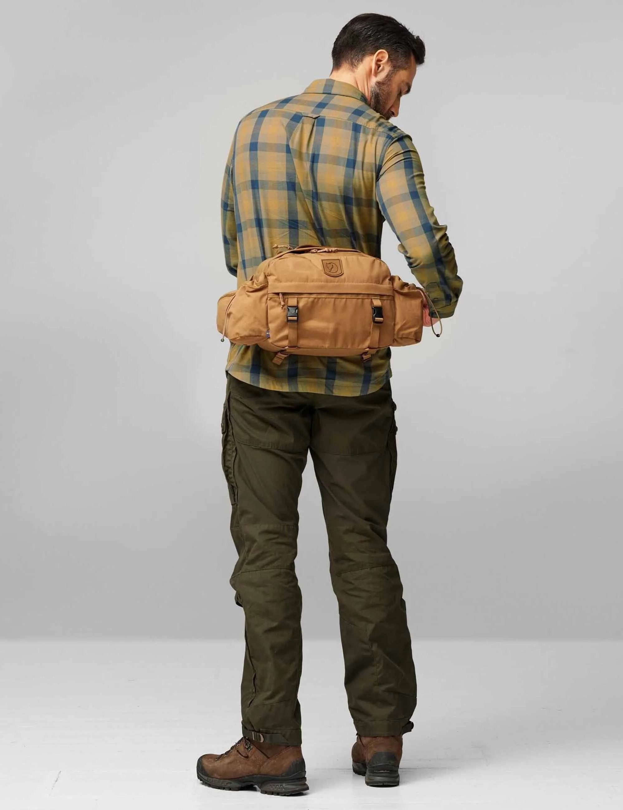 Singi 10L Hip Pack - Khaki Dust - Image 4