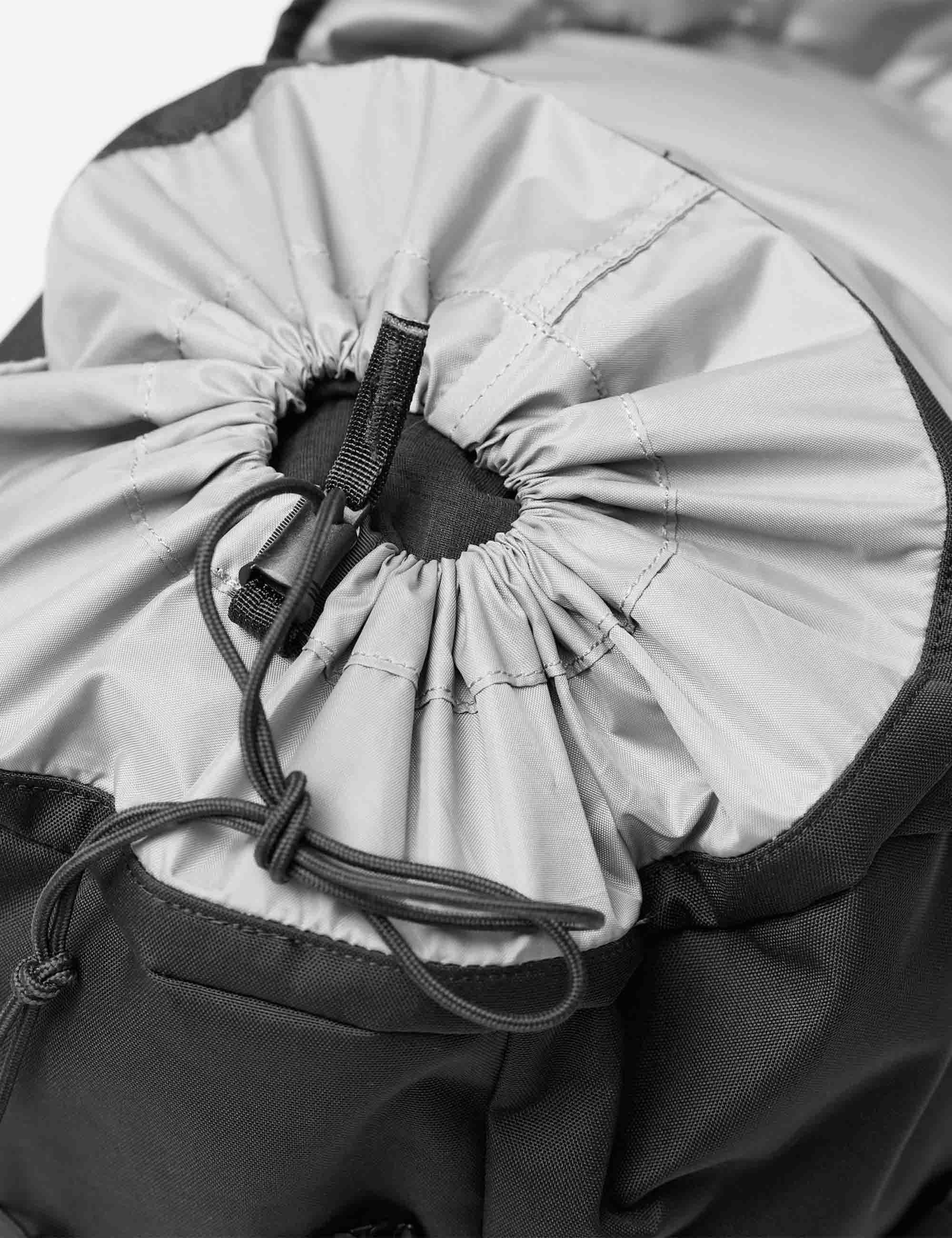 Skule Top 26L Backpack - Navy - Image 7