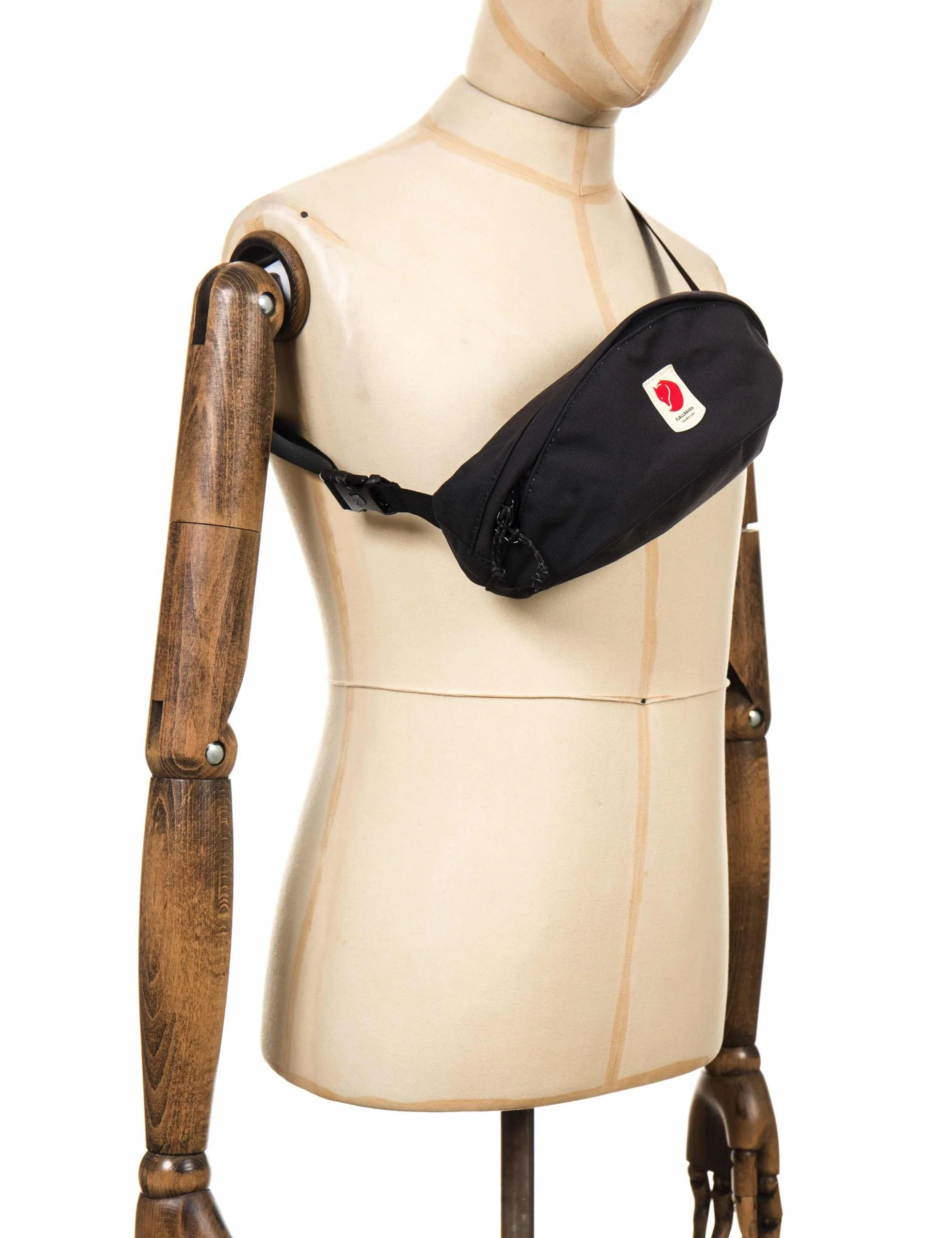 Ulvo Medium 2L Hip Pack - Black - Image 3