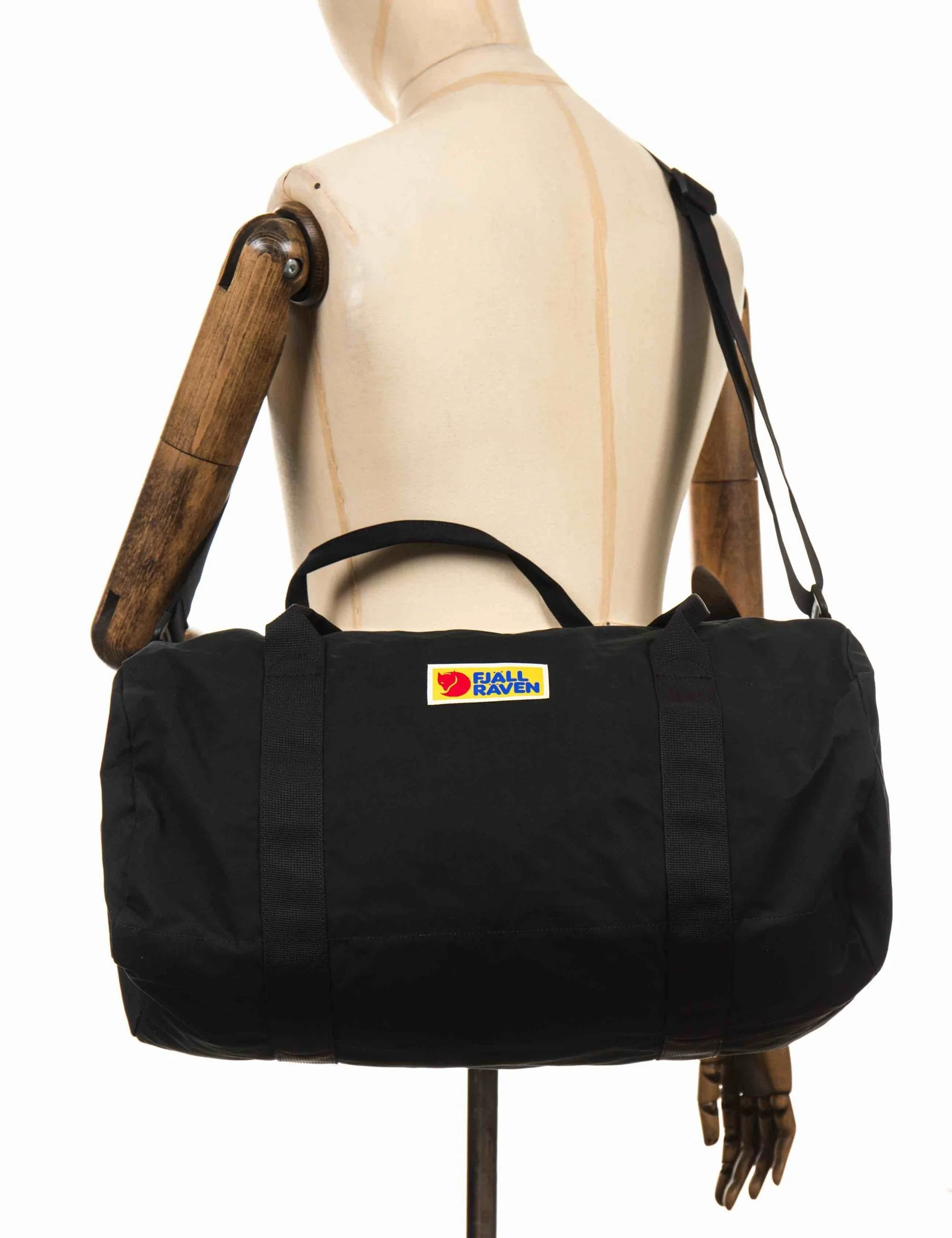 Vardag 30L Duffel Bag - Black - Image 3