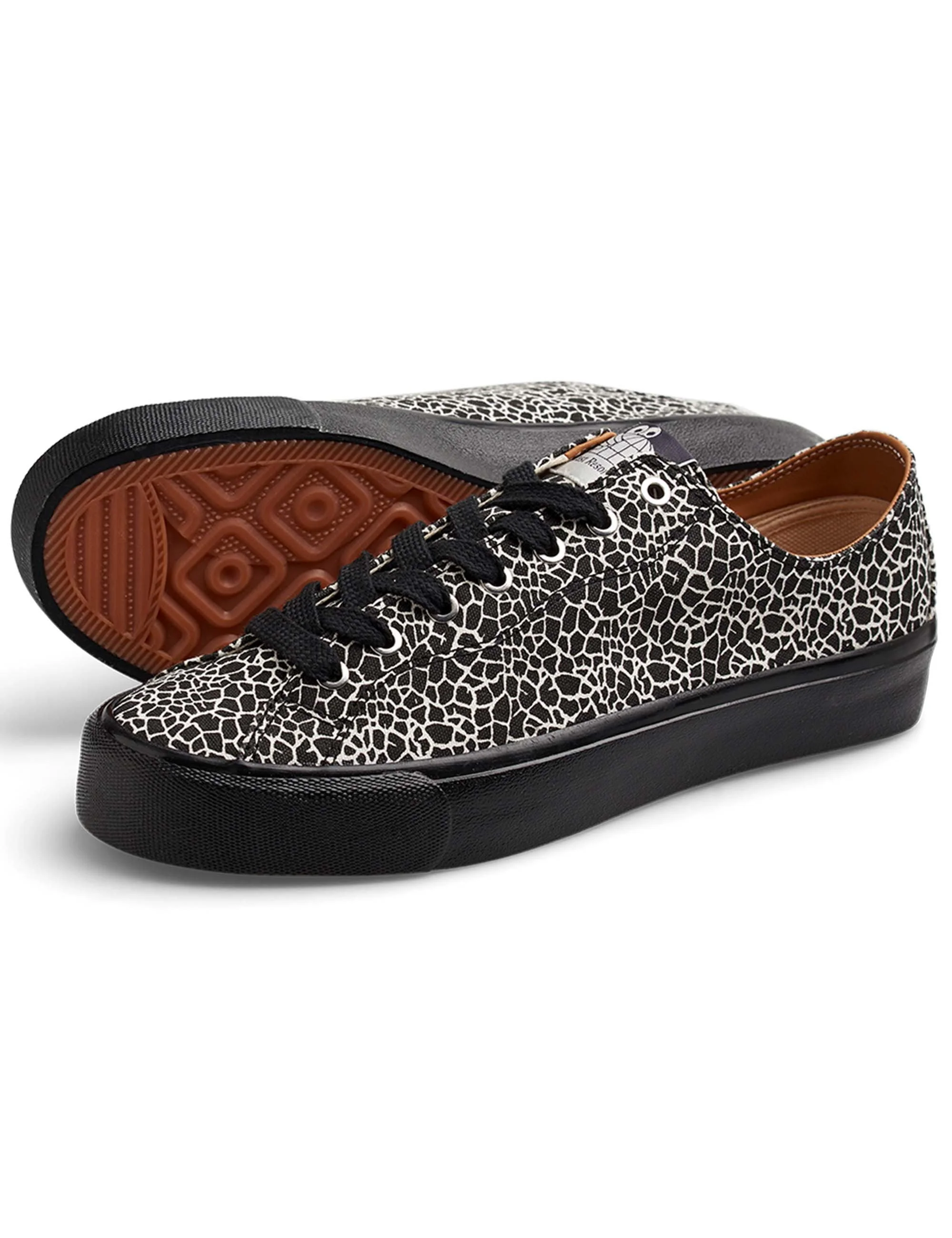 VM003 Canvas Lo Shoes - Crackled Black/White - Image 2