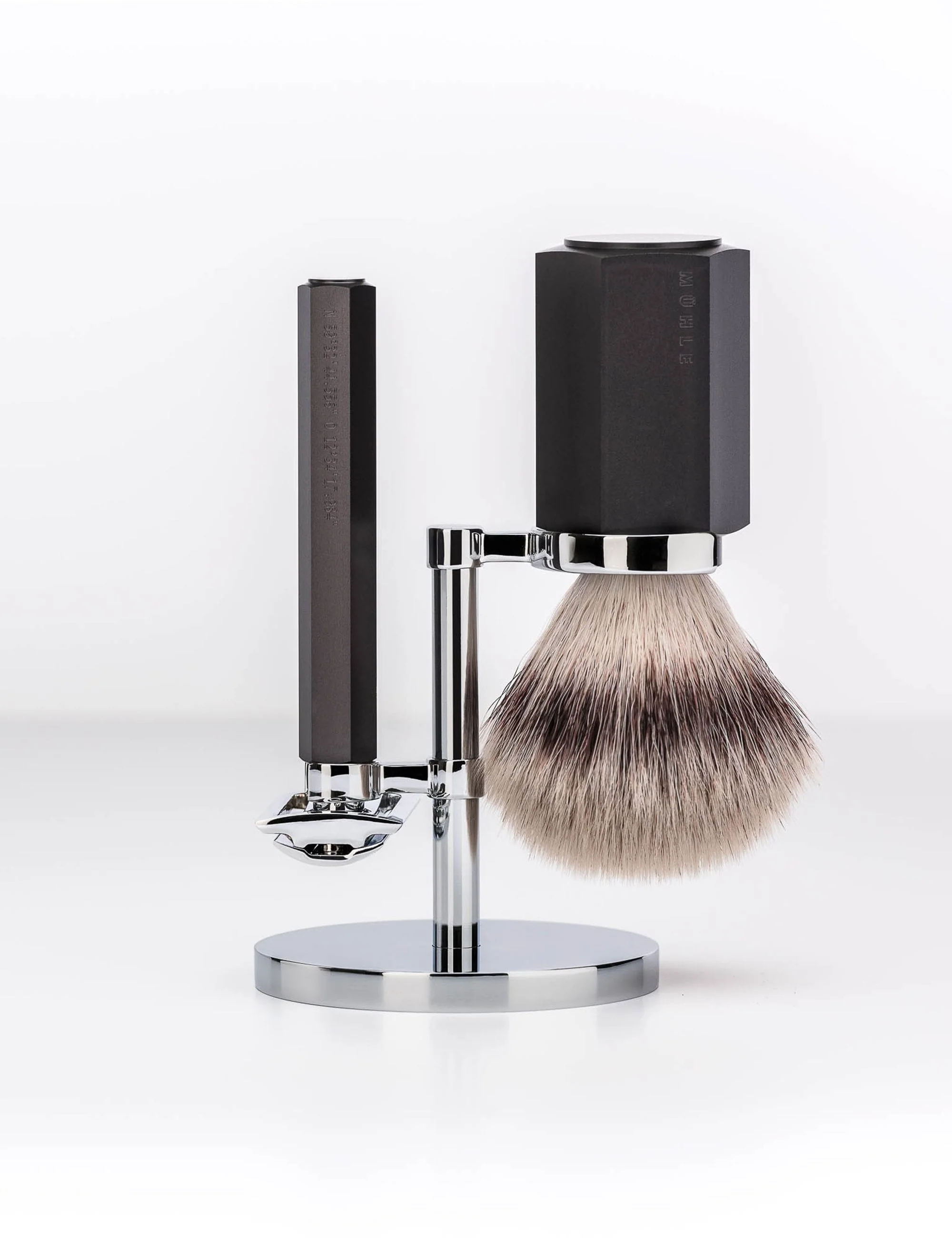 HEXAGON Silvertip Fibre 3-Piece Shaving Set - Graphite - Image 10