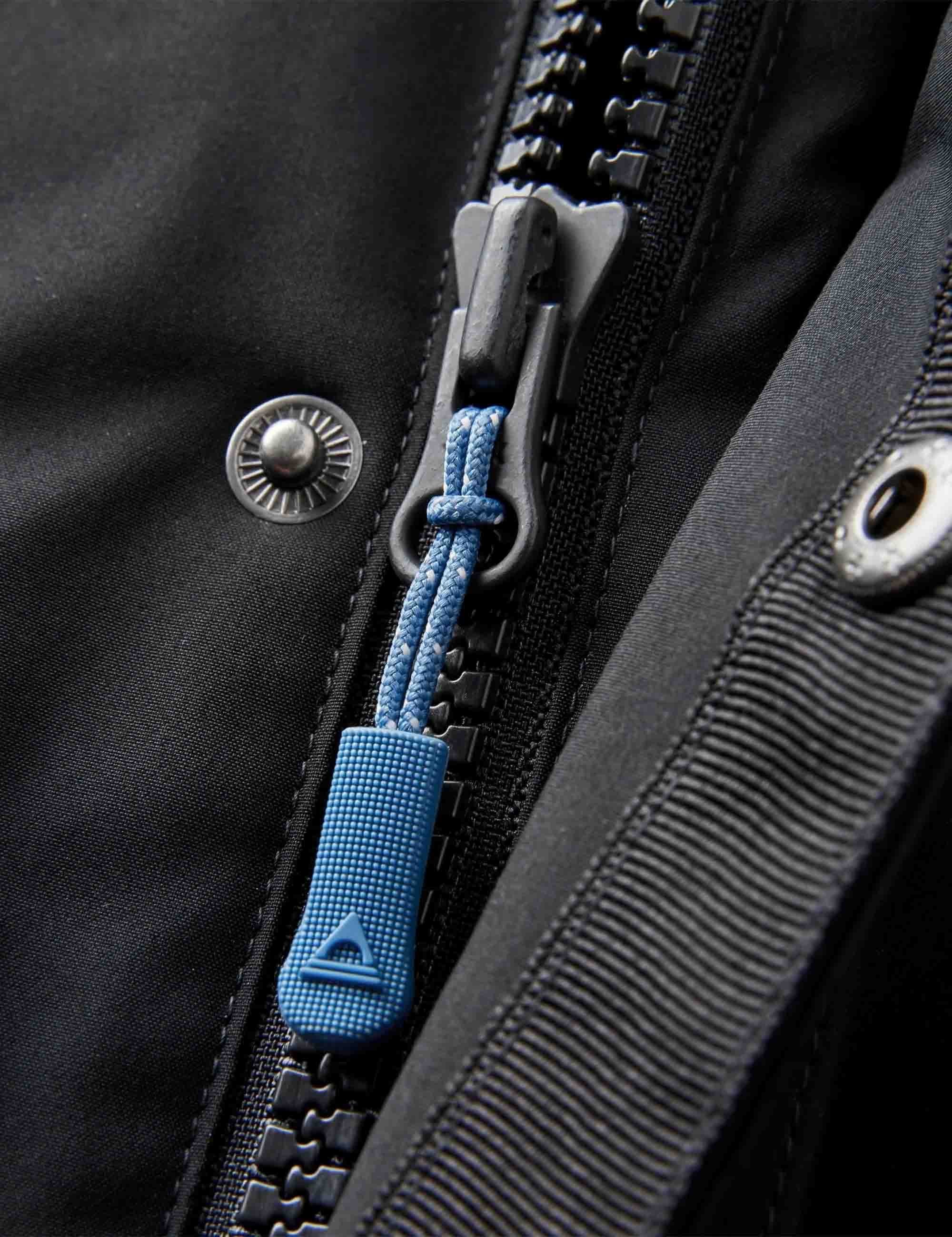 Baltic 2.0 Insulated Parka - Black - Image 3
