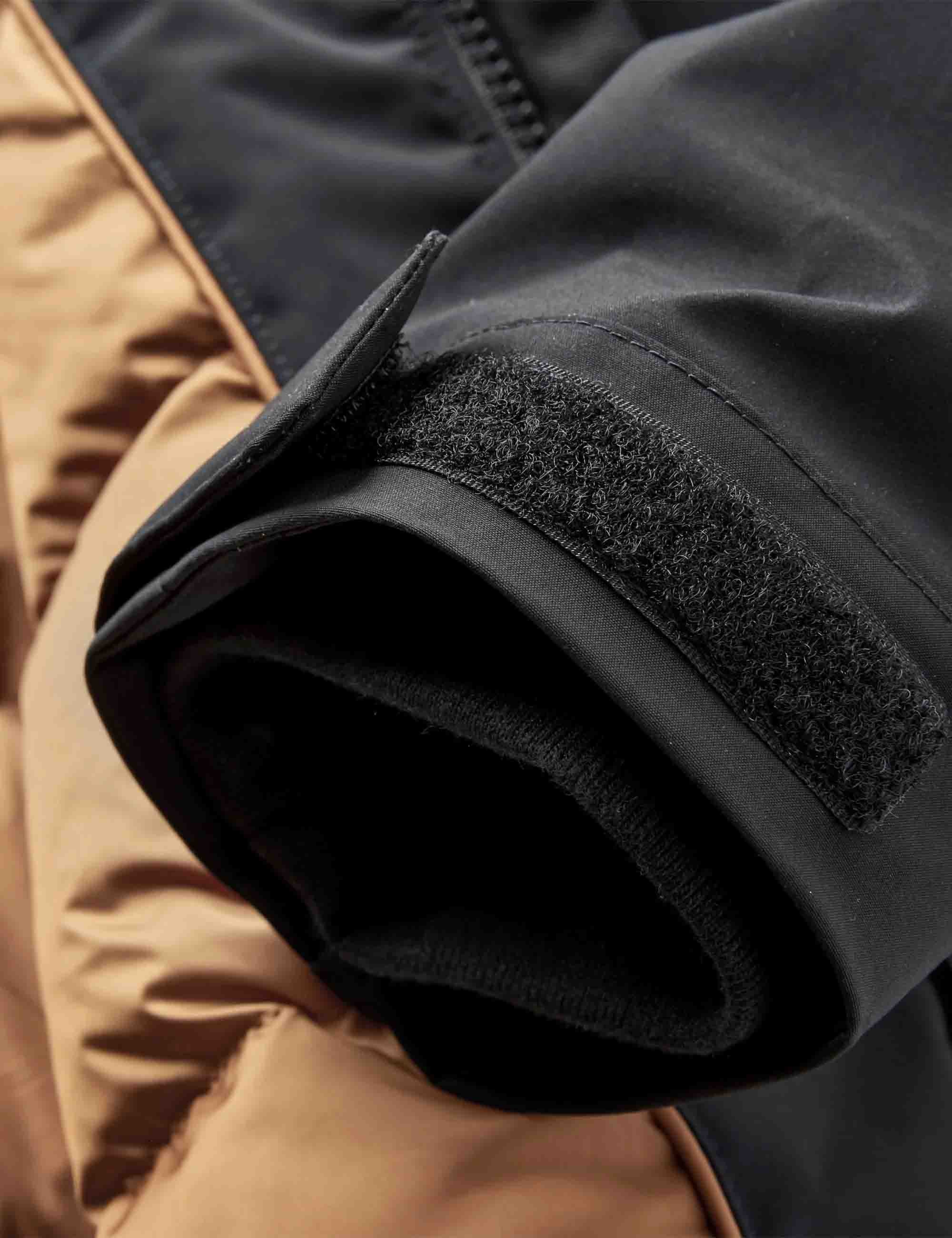 Baltic 2.0 Insulated Parka - Black - Image 5