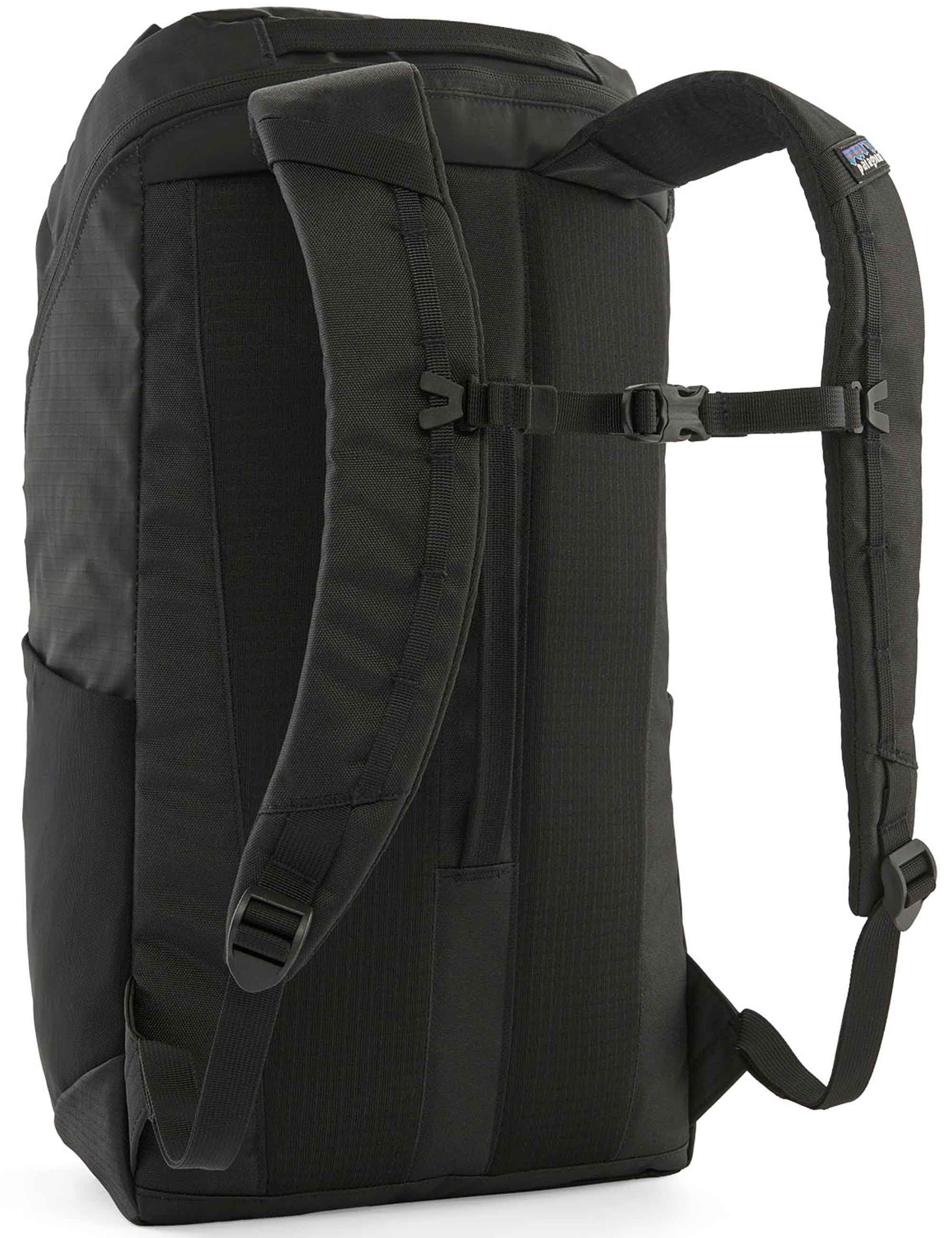 Black Hole Backpack 25L - Black - Image 3