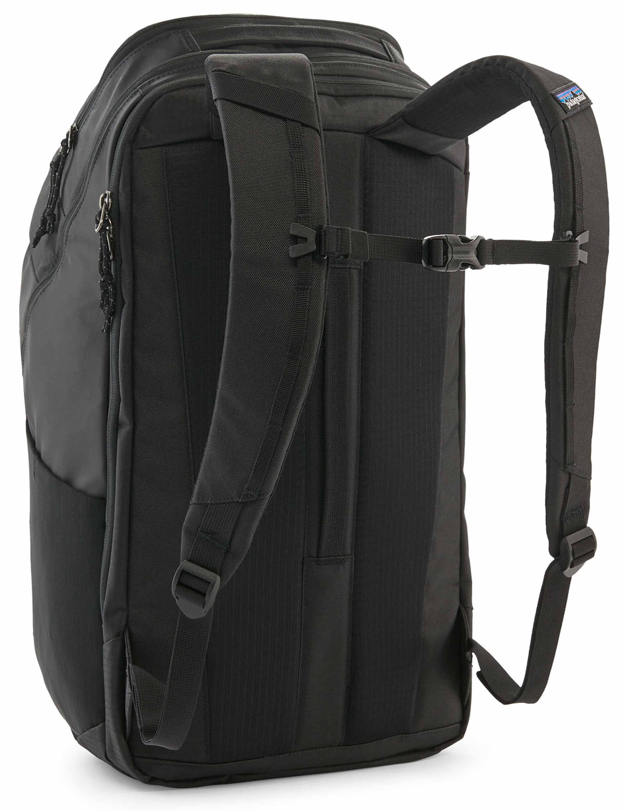 Black Hole Backpack 32L - Black - Image 5