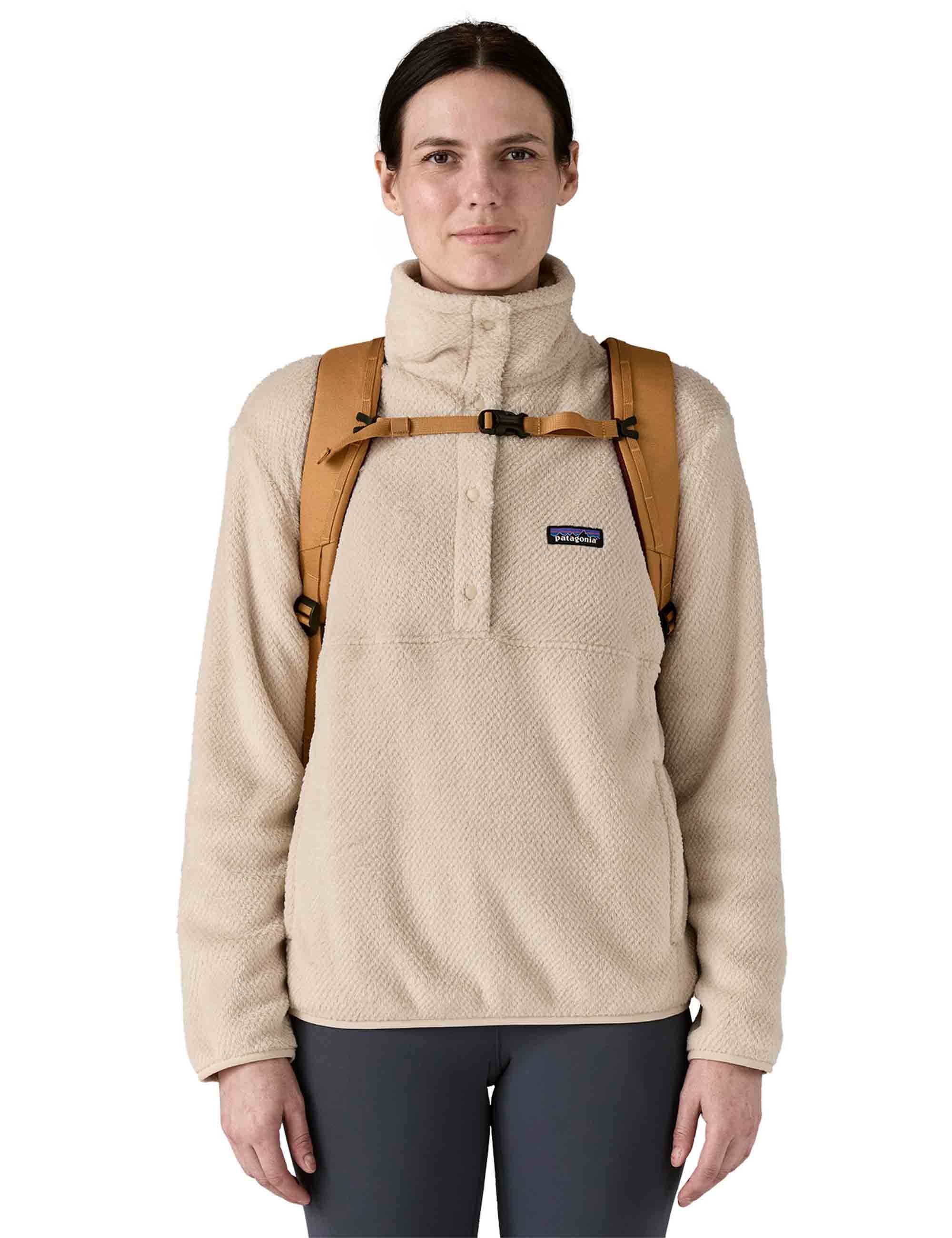 Black Hole Backpack 32L - Talon Gold - Image 4