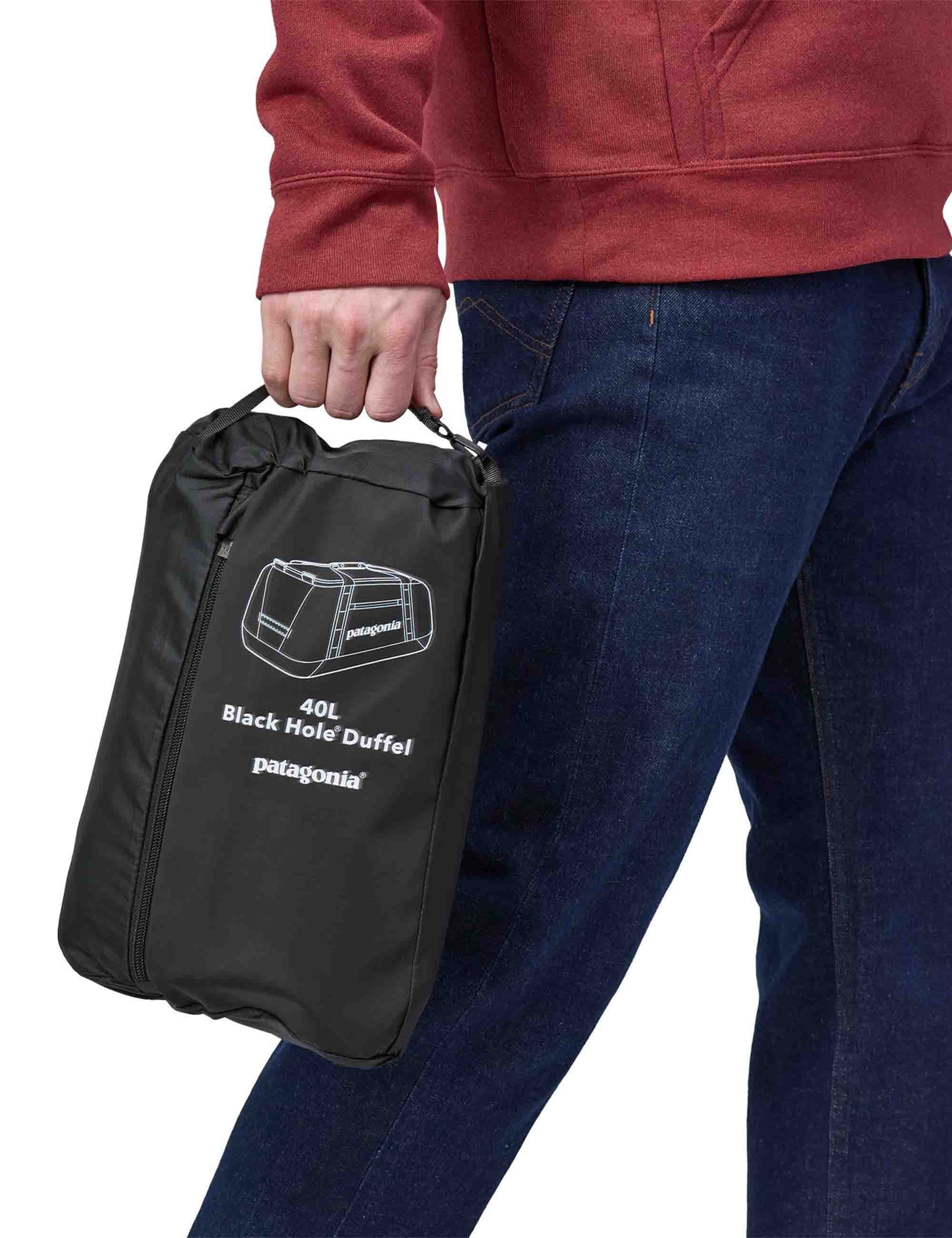 Black Hole Duffel Bag 55L - Unity Fitz: Ink Black - Image 6