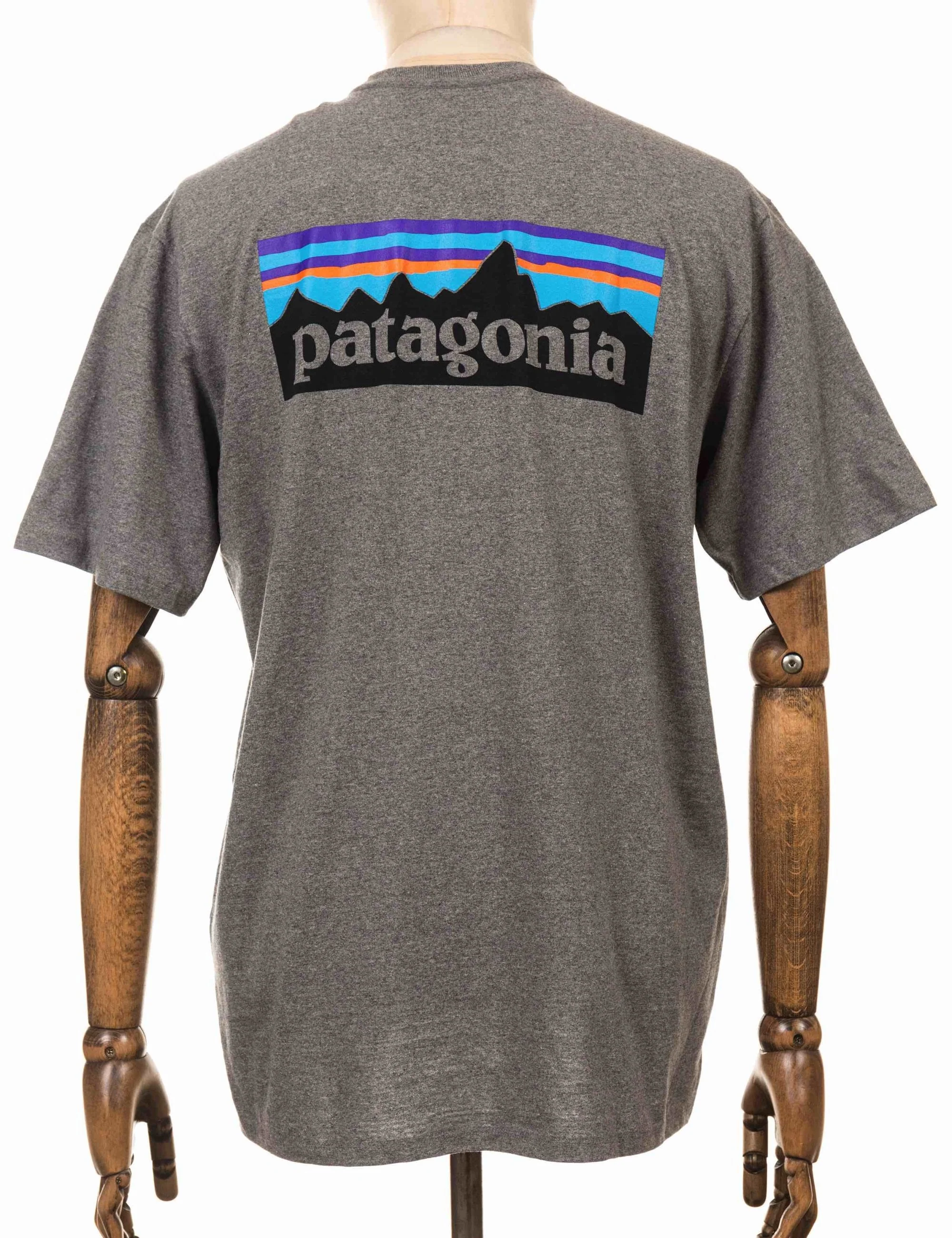 P-6 Logo Responsibili T-Shirt - Gravel Heather