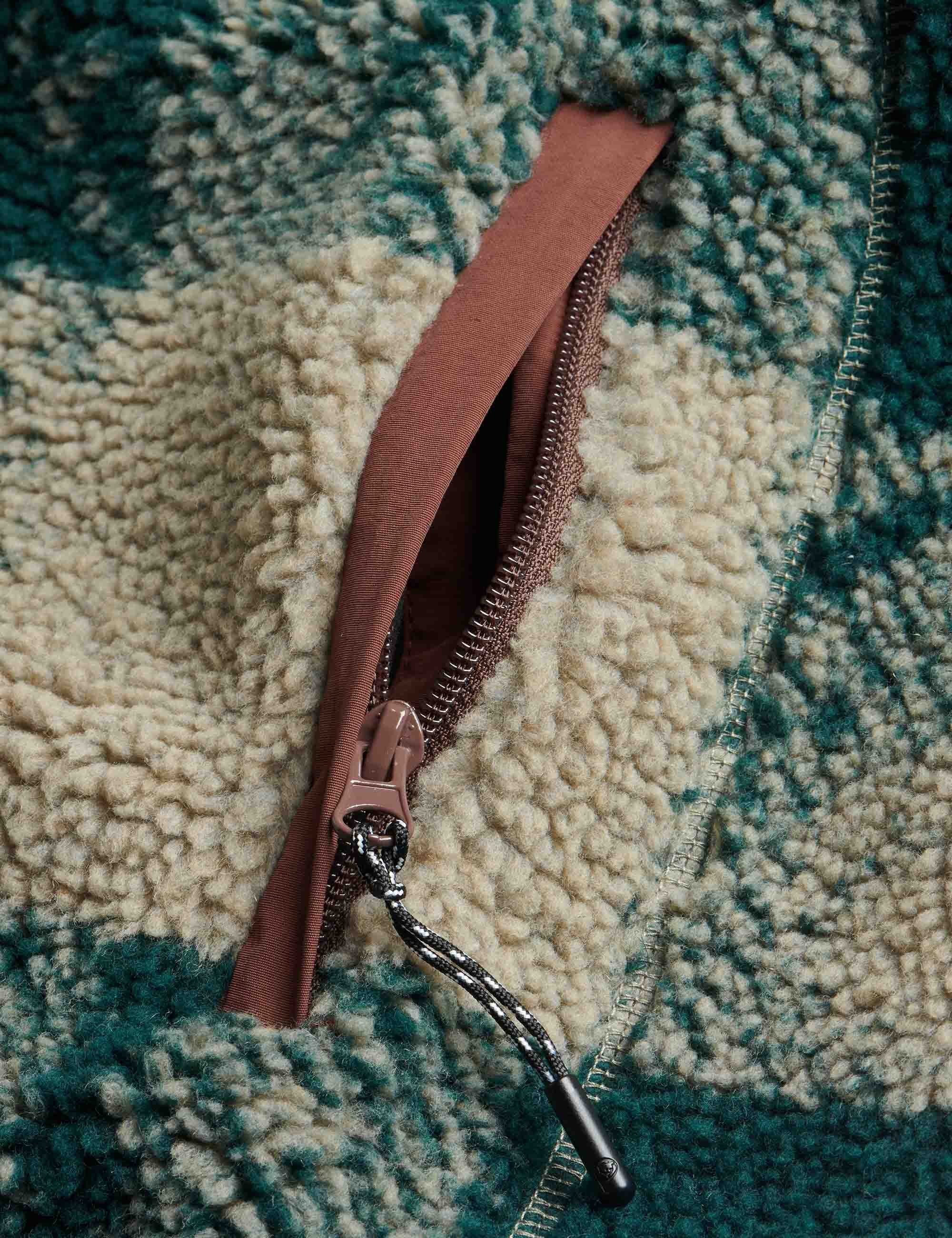 Mattawa Fleece Jacket - June Bug - Image 4