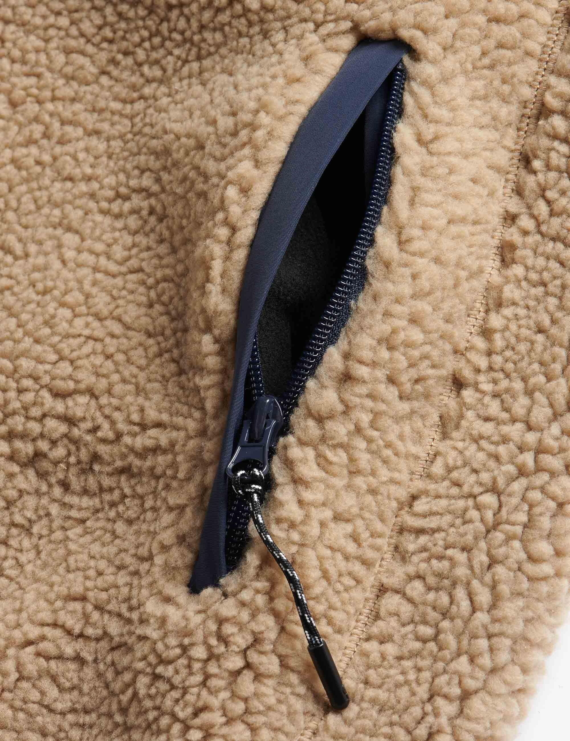 Mattawa Fleece Vest - Chinchilla - Image 4