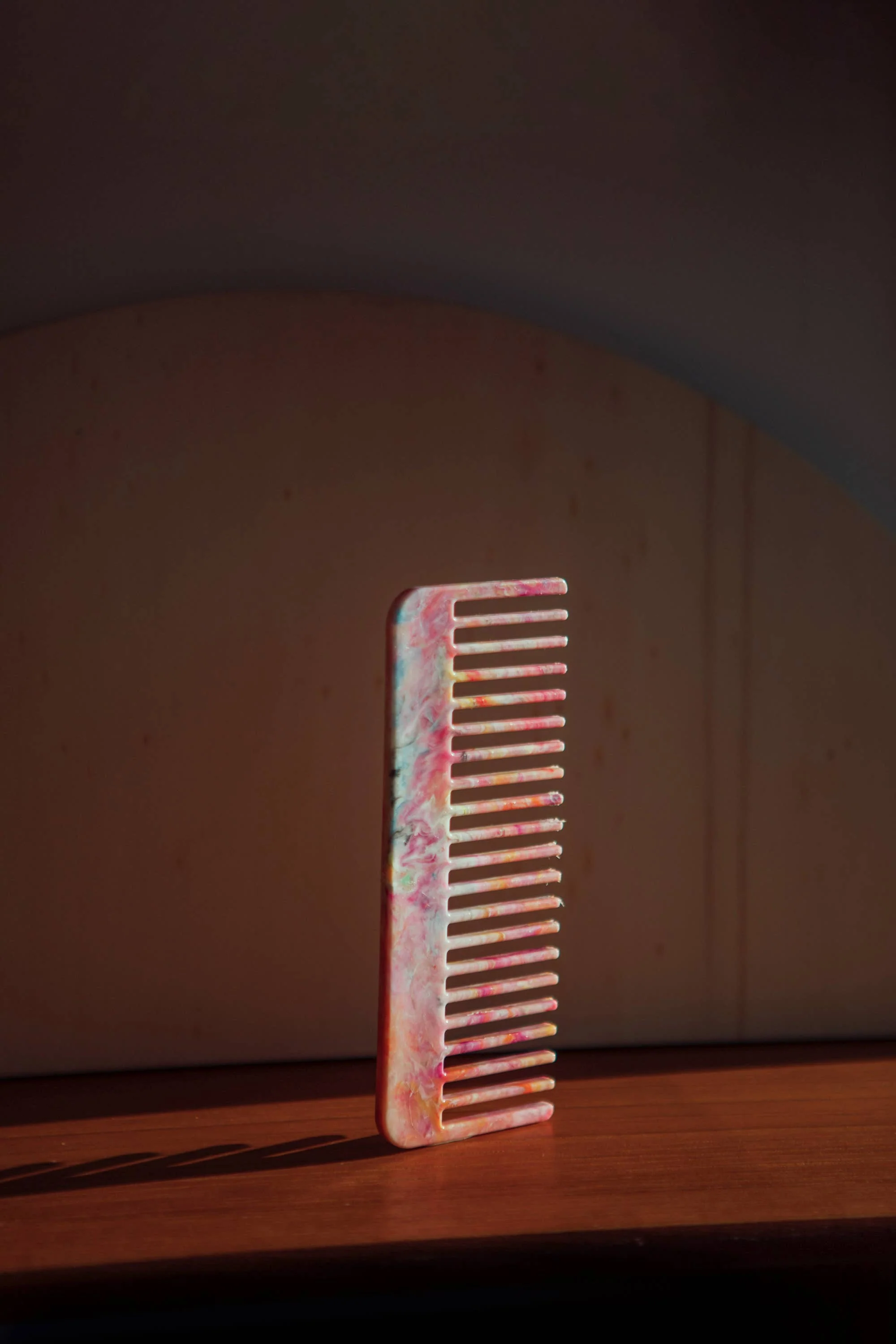 Recycled Plastic Comb - Van'ish - Image 3