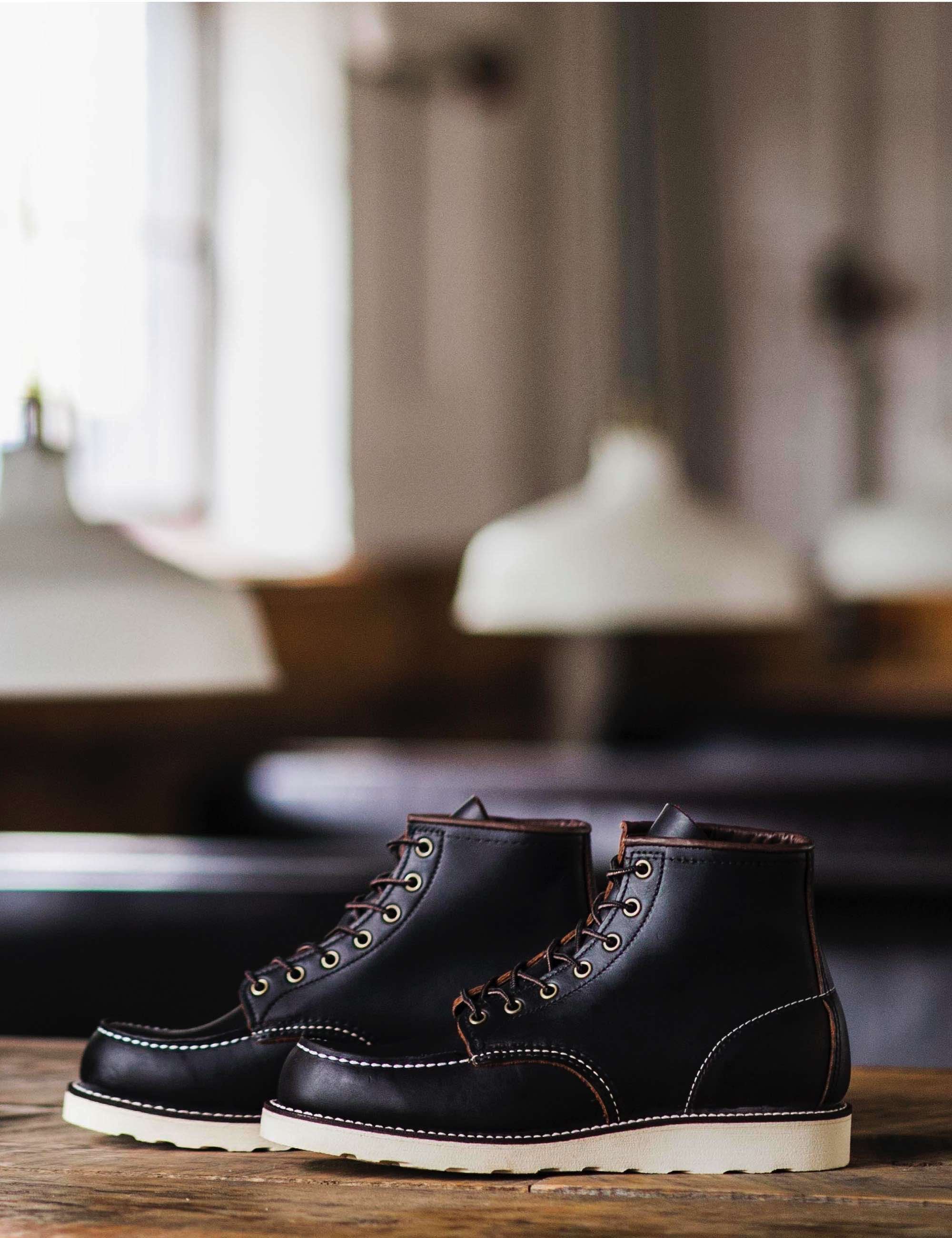 8849 Heritage 6" Moc Toe Boot - Black Prairie Leather - Image 8
