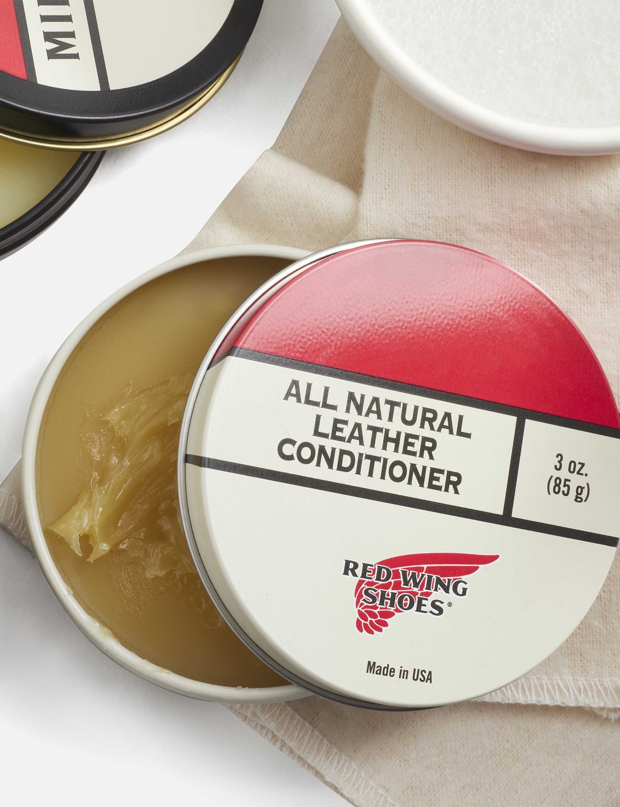 97104 All Natural Leather Conditioner - 3oz - Image 3