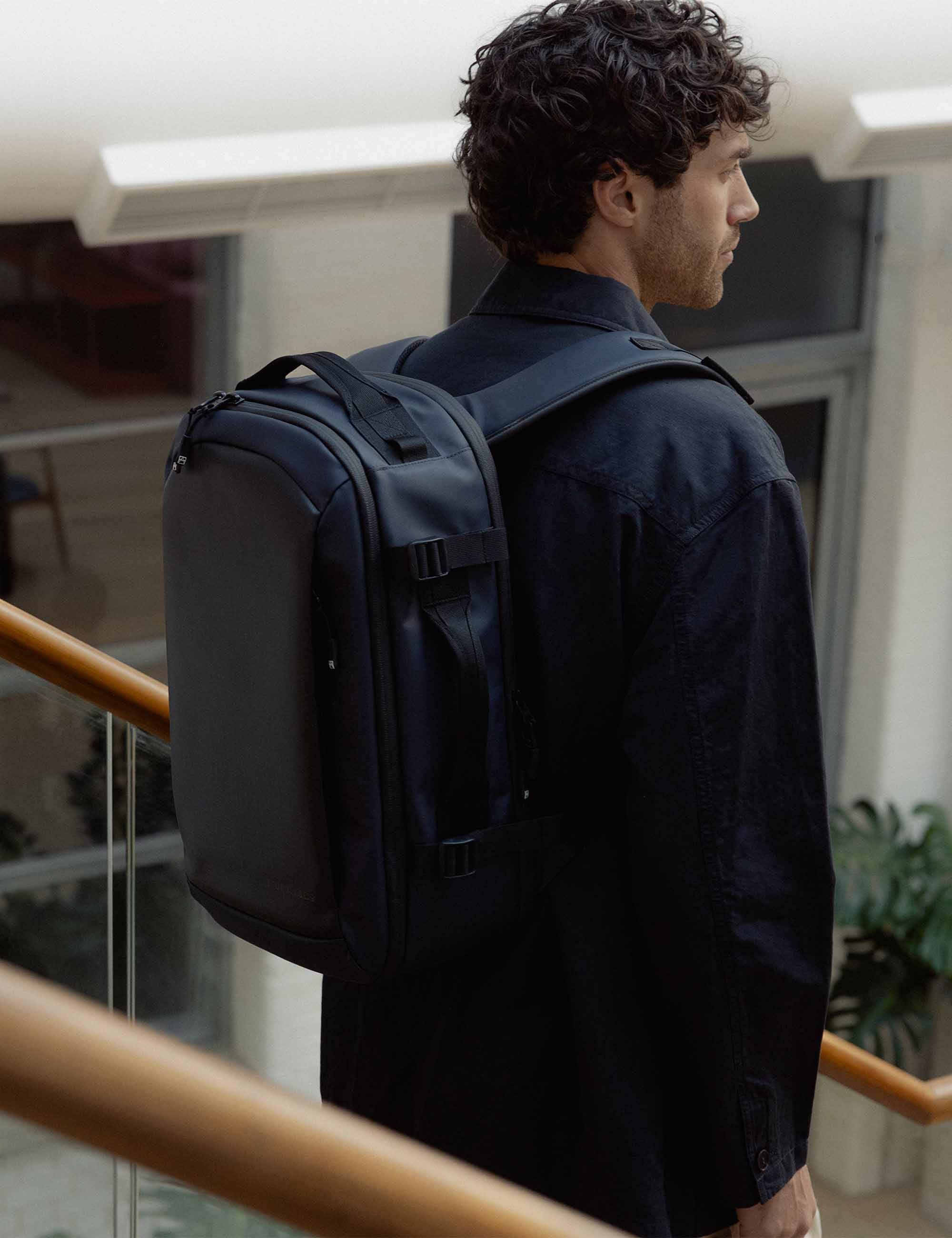 Hybrid Backpack 20L - Midnight Blue - Image 8