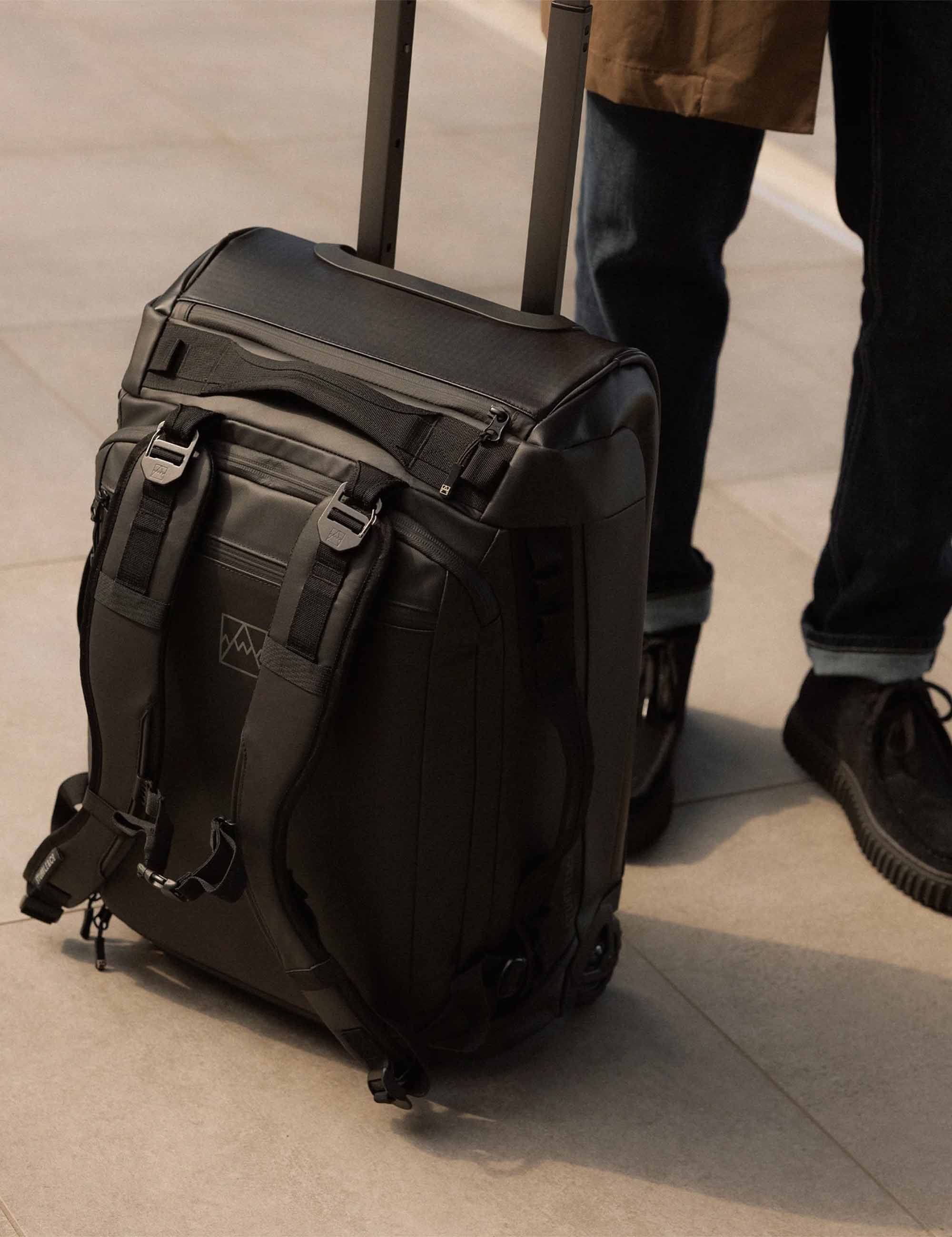 Wheeled Duffel Bag 40L - All Black - Image 4